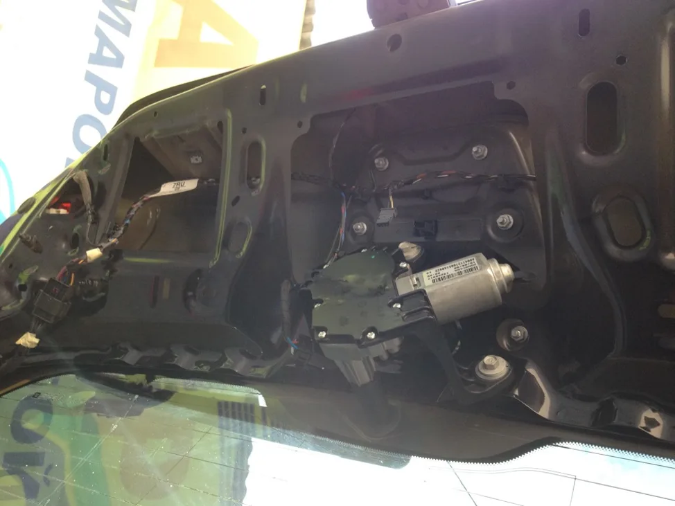 Сборка крышки багажника Opel Astra J