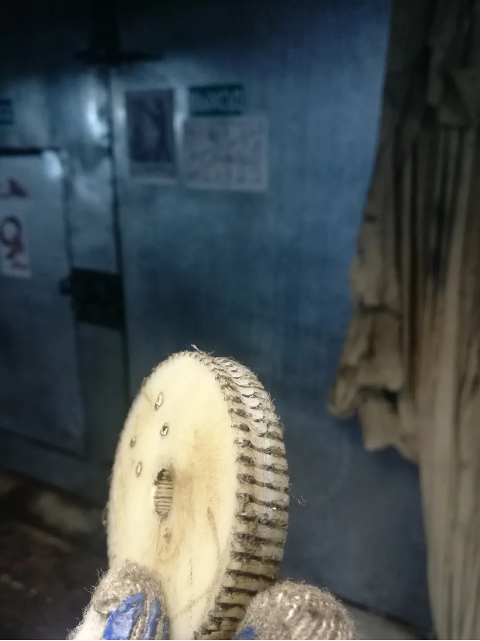 Поврежденная шестерня дворников BMW